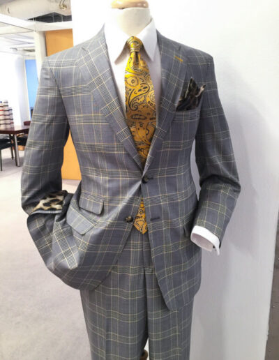 Custom Men’s Suits